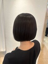 グラマラス GLAMOROUS&nbsp;アッシュカラー×ミニボブ