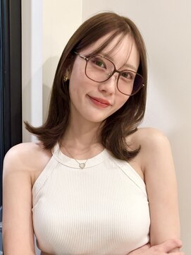 ローネス(LONESS) ロブヘア/ミディアム/ぷつっとカット/マロンベージュ/艶髪