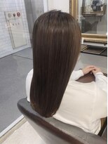 グランドライン(GRAND LINE)&nbsp;《GRANDLINE友田千栄》縮毛矯正で作るストレートスタイル　韓国