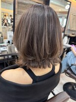 トルネード(TORNADO)&nbsp;海外ボブローレイヤーボブグレージュ　n7.12.15