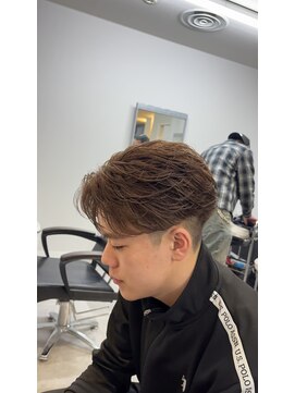イーラ アメ村店(era) フェザーパーマ