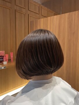 ラメールアヴェダ イオンモール秋田店(Lamelu AVEDA) 前下がりボブ