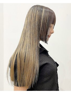 ウシワカマル ミライ(USHIWAKAMARU MIRAI) ・インナーカラー・姫カット