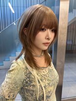 ヴィヴィー 青山表参道店(ViVIE)&nbsp;ハッシュカット/ベージュ