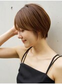 美シルエットショートヘア/大人綺麗/小顔/丸み
