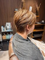 リトイール(Rete-Lu)&nbsp;センターパート+ハイトーンカラー