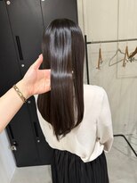 アトレ 福岡大名店(attrait)&nbsp;ブラウンロングの透明感を引き出すカット × カラー × トリ