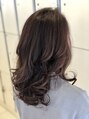 アッシュ 志木南口店(Ash)&nbsp;大人な雰囲気漂うロング。重めのヘアスタイルには柔らかな質感を