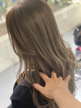 トータルビューティーサロン ディーグレース(TotalBeautySalon D.Grace) ベージュカラー