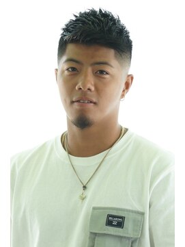 にもう ワイルドアップバングビターフェードカット3