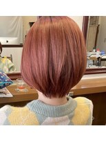 カミナ(KAMINA)&nbsp;ピンクオレンジカラー。