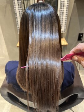 ヒュイル 八王子(Hwyl) 髪質改善酸熱トリートメント