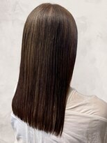 シンリア(ShinLia) 20代30代40代髪質改善トリートメント艶感ストレート透明感