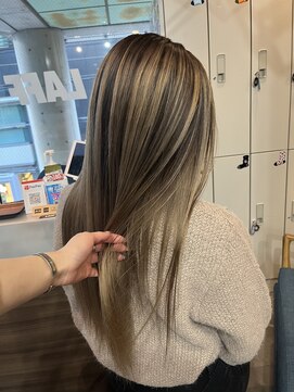 ラフ(LAFF) #黒髪#ボブルフ#ネビージュ#小顔#ワンレン