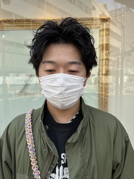 リタ(Lita) ベリーショートニュアンスパーマスパイキーショート束感