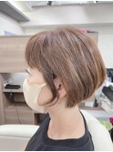 ショートボブ