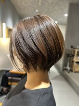 ジーク(SieG)&nbsp;丸みショートボブ