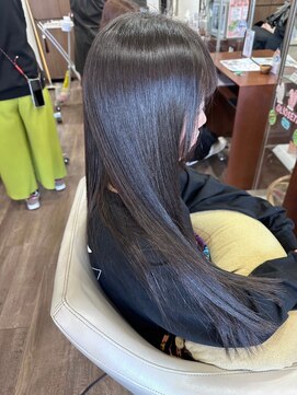 コジック ヘアアンドアイ(Cogic hair & eye) 20代30代40代☆黒髪暗髪☆大人可愛いうるツヤストレート