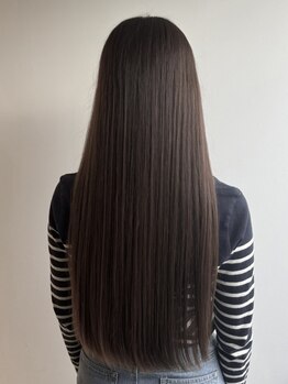 ロータスヘアーデザイン(Lotus Hair Design)の写真/お客様ひとりひとりの髪質・ダメージにあわせてオーダーメイドな施術でダメージレスストレートを実現！