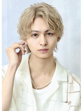 リップス 仙台ロフト(LIPPS) ブリーチパーマ　波巻き　センターパート