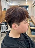・スパイキーショートブルーブラックフェザーパーマサーフカール