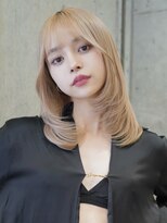 サンクマーケット 渋谷(cinq MARKET) 渋谷ブリーチダブルカラーホワイトブロンド顔周りレイヤーカット