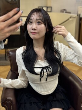 インビテーション(invitation) ラベンダーグレー 暗髪透明感ヘア パープルグレー 顔周りカット