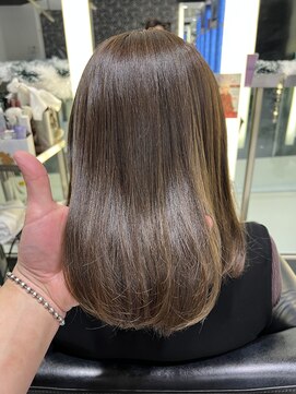 エアー 銀座タワー(AIR) 伸ばしかけの方にオススメ/髪質改善/小顔ヘア