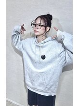 シヨン(ciyon.) Momoko