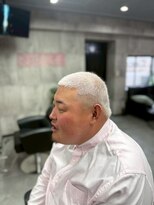 ノーン(NONE) ホワイトカラー