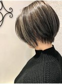 《R-HEARTS峰店》☆ハイライトで立体感ショート☆