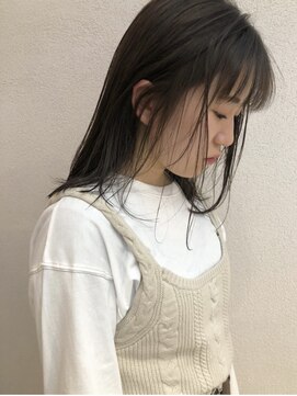 エイチ 梅田(H) 40代50代ハンサムショートアンブレラカラーベリーショートボブ