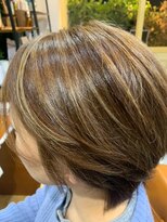 レガーロ(regalo)&nbsp;グラデーションボブ＋表面レイヤー＋ちょいくびれ