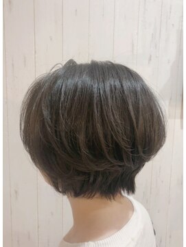 ククル ヘアー(cucule Hair) 京都・西院cuculehair　ショートボブ