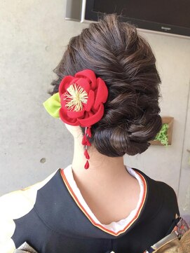 エム インターナショナル 春日部本店(EMU international) 綺麗め大人シンプルシニヨン