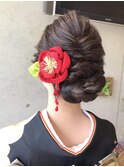 綺麗め大人シンプルシニヨン