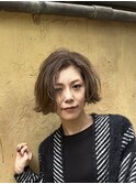 ショート/フレンチボブ/外ハネ/30代/40代/梅田/