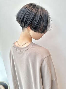 ステアケース 武蔵小杉店(stair:case) 【馬場】大人モード刈り上げハンサムショートセンターパート