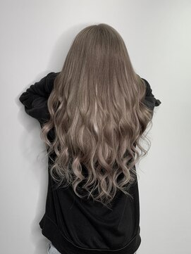 ビセ(VISE) ★ミルクティーベージュのナチュラルハイライトエクステ