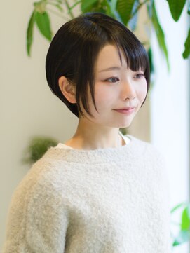 シキ(shiqui) 20代/30代/ミニマムショートボブ