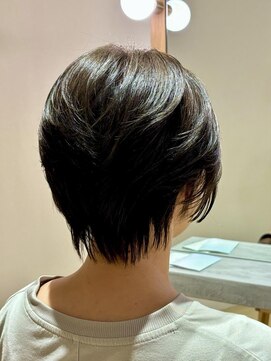 アンダーバー(11) ショートヘア