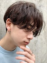 マグ カーネ バイ フィフス(Mag KANE by fifth) センターパートニュアンスパーマフェザーパーマサーフカール30代