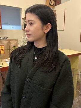 ヒントステーション(HINTSTATION) 〈浅草 半個室〉ダークグレージュ/透明感グレー