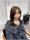 くびれミディアム×顔まわりレイヤー