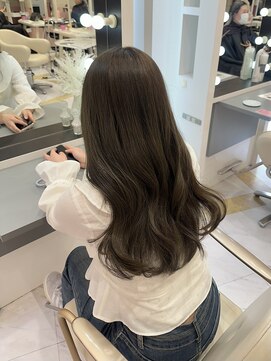 リー 梅田(Lee) miyuu/オリーブグレージュ