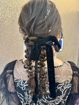 ヘアメイク マリア 福岡天神西通り(hair make MARIA) ツイン編みおろし