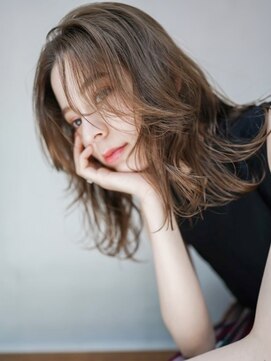 ギークス(GEEKS) 【GEEKS渋谷】ショコラグレージュ/20代30代/顔周りレイヤー/小顔