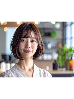 ダメージレスで自然な仕上がりの縮毛矯正。クセを直しつつ真っ直ぐ過ぎず自然なストレートヘアを叶えます♪