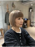 前下がりボブ