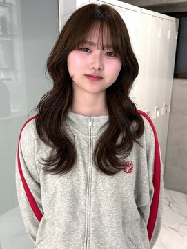 スウィープ 平尾(sweep) レイヤーカット×オリーブアッシュ